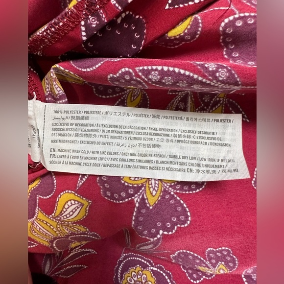 Abercrombie & Fitch Women Maroon Floral Short Sleeve Top Polyester Size XS EUC - Picture 5 of 8